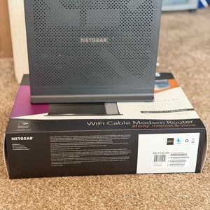 netgear gray WiFi Cable Modem Router Combo